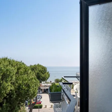 Silvi Marina Sea Resort Aparthotel 3*