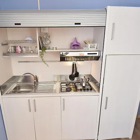 Sea Aparthotel 3*
