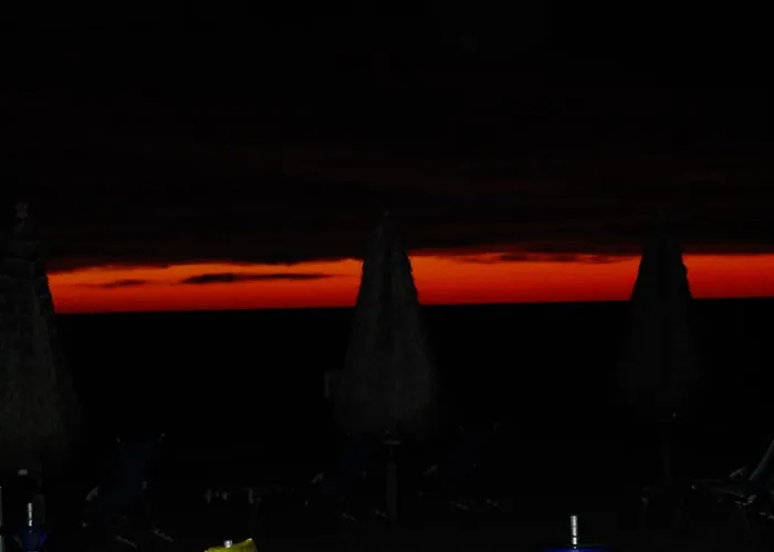 Sea アパートホテル