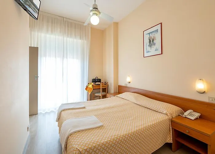 アパートホテル Sea