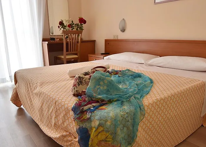 Sea アパートホテル